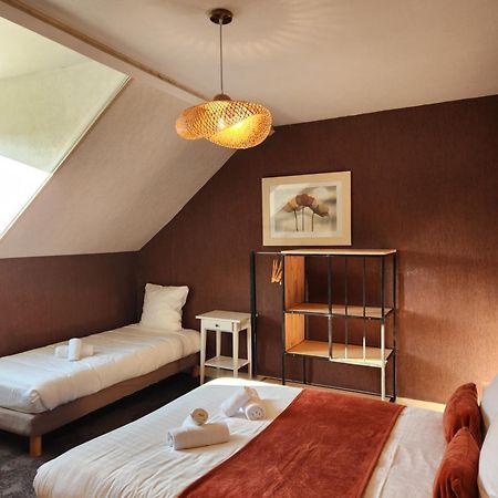 Hotel Le Petit Montmartre à Dinard Extérieur photo