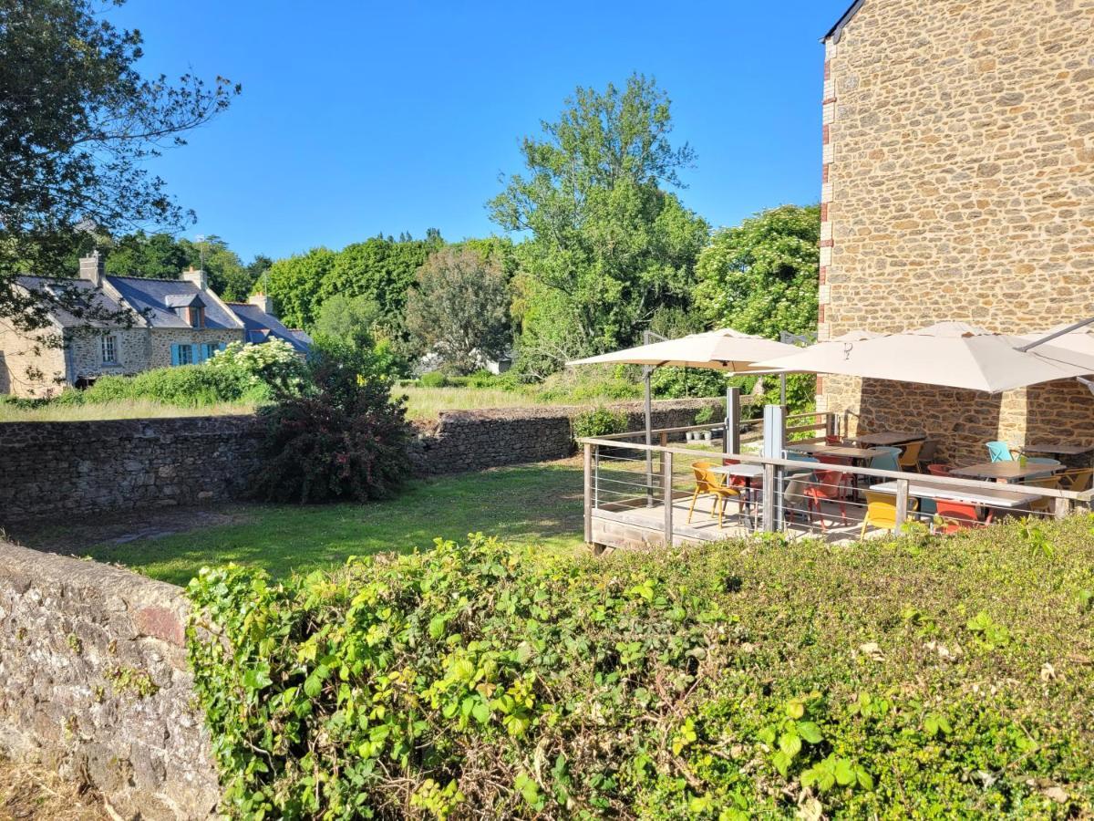 Hotel Le Petit Montmartre à Dinard Extérieur photo